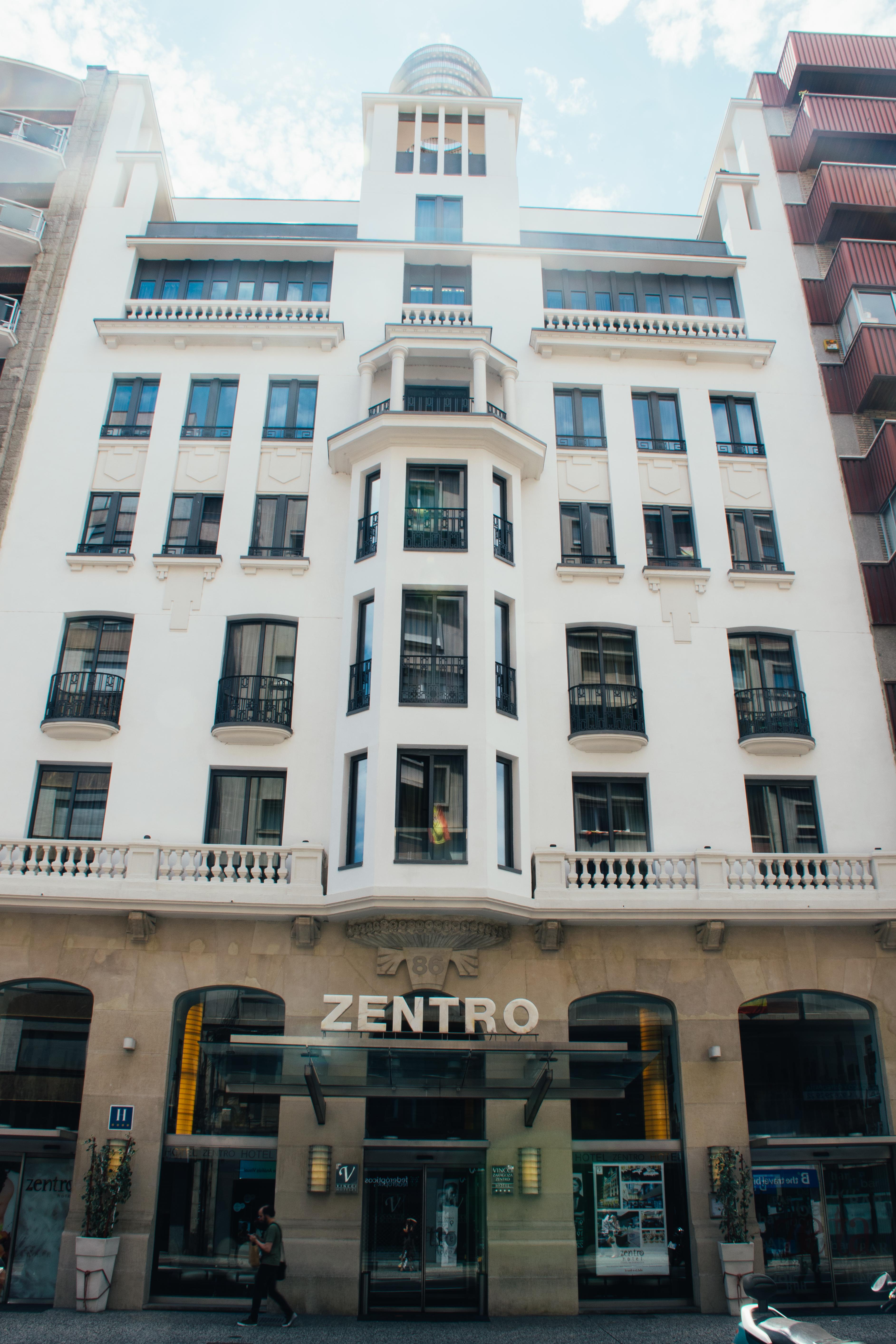 Отель Vincci Zaragoza Zentro Экстерьер фото